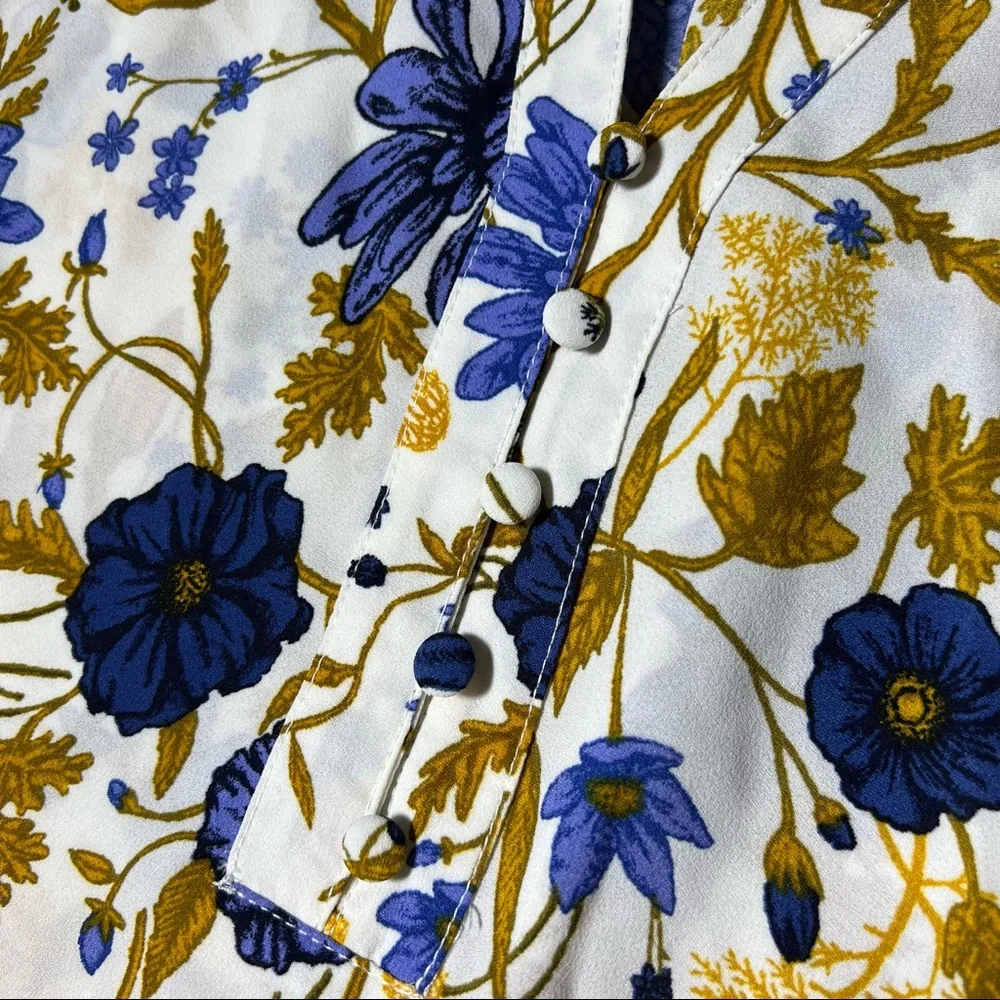 NWT Maurices Blue and Gold Floral Tank Top Blouse - Picture 4 of 11